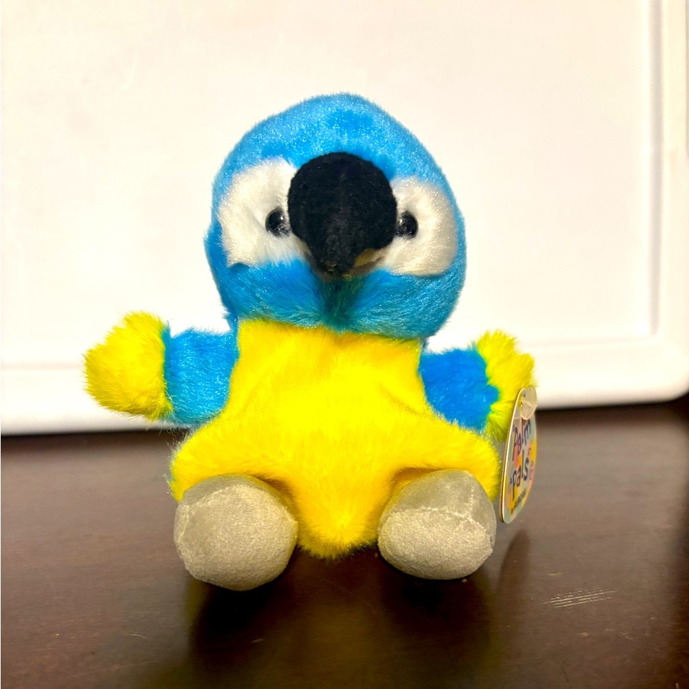 Blue macaw palm pal - parrot